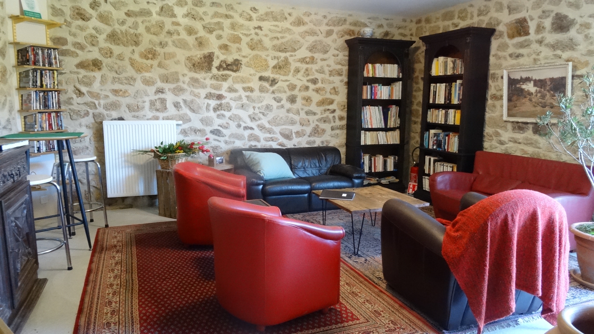 20260406 Salon partagé avec livres et CD